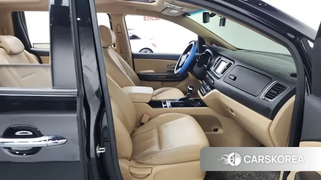 Kia All New Carnival 2018 Черный из Кореи, фото 2