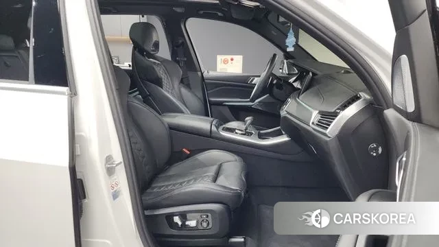 BMW X5M (G05) 2020 Белый из Кореи, фото 2