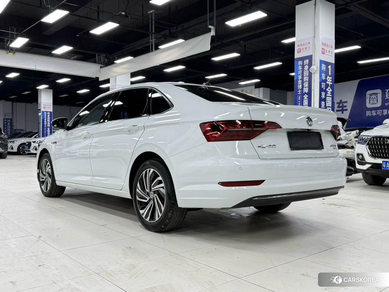Volkswagen Sagitar 2022 Белый из Китая, фото 2