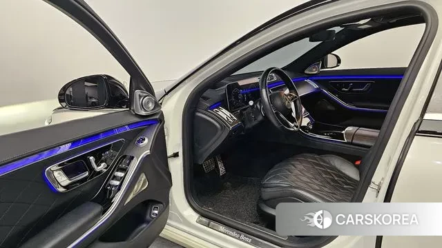 Mercedes-Benz S-Class W223 2021 Белый двухцветный из Кореи, фото 2