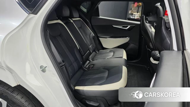 Kia EV6 2023 Белый из Кореи, фото 2