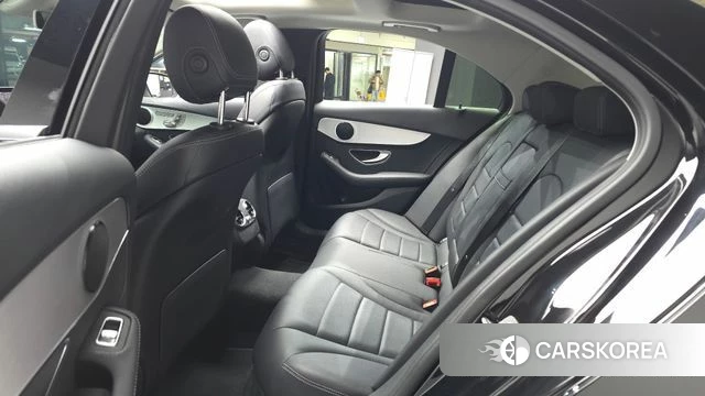 Mercedes-Benz C-Class W205 2020 Черный из Кореи, фото 2