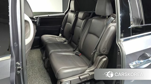 Honda Odyssey 2018 Серый из Кореи, фото 2
