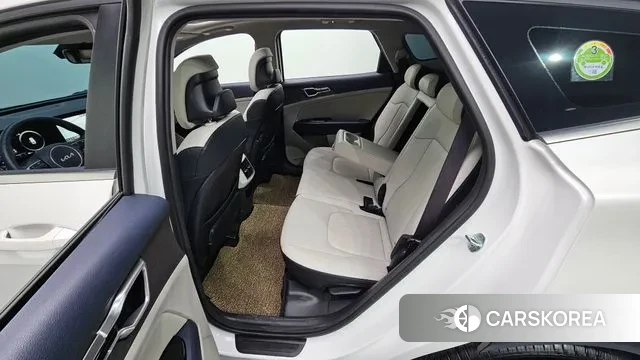 Kia Sportage 5th Generation 2022 Белый из Кореи, фото 2