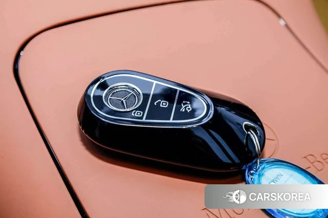 Mercedes-Benz C-class PHEV 2025 Белый из Китая, фото 2