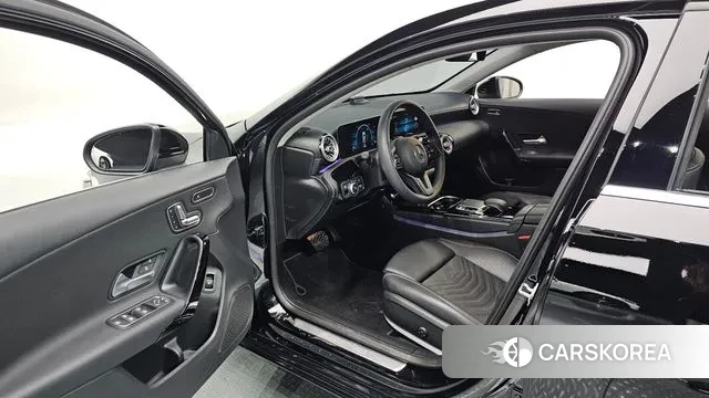 Mercedes-Benz A-Class W177 2020 Черный из Кореи, фото 2