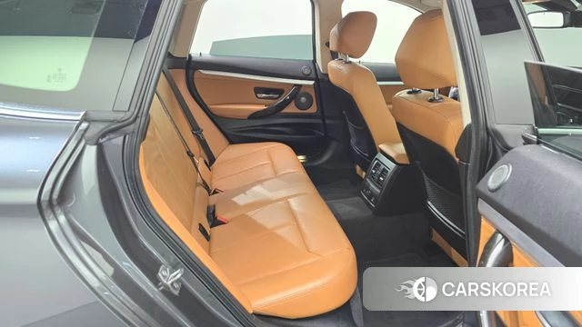 BMW 3 Series GT (F34) 2019 Серый из Кореи, фото 2