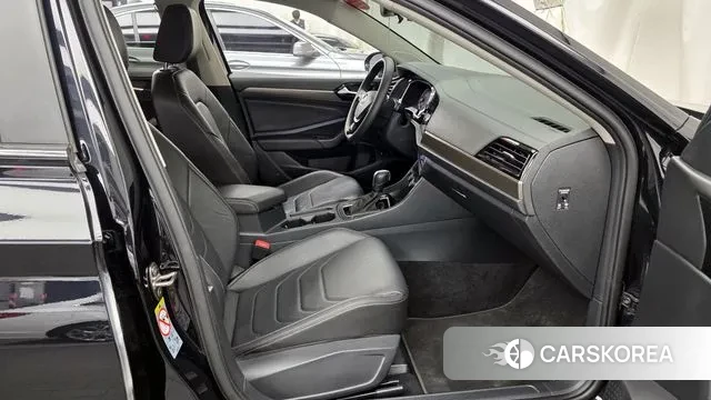 Volkswagen 7th Generation of Jetta 2020 Черный из Кореи, фото 2