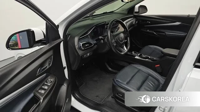 Chevrolet (GM Daewoo) Bolt EUV 2022 Белый из Кореи, фото 2