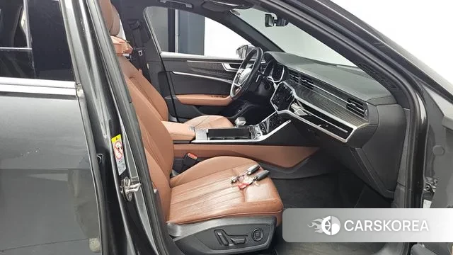 Audi A6 (C8) 2021 Серый из Кореи, фото 2