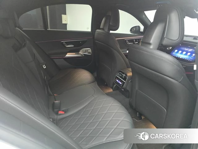 Mercedes-Benz E-Class W214 2026 Белый из Кореи, фото 2
