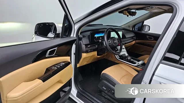 Kia Carnival 4th generation 2023 Белый из Кореи, фото 2