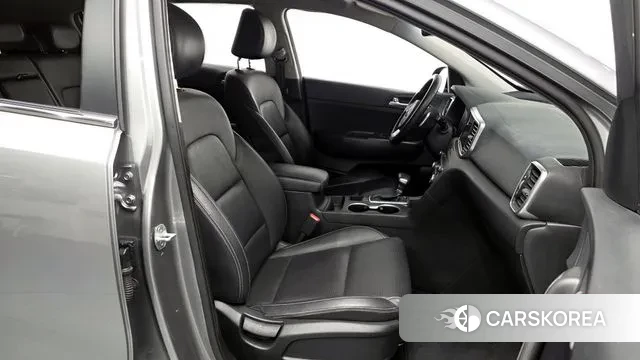 Kia Sportage The Bold 2020 Серебряный из Кореи, фото 2
