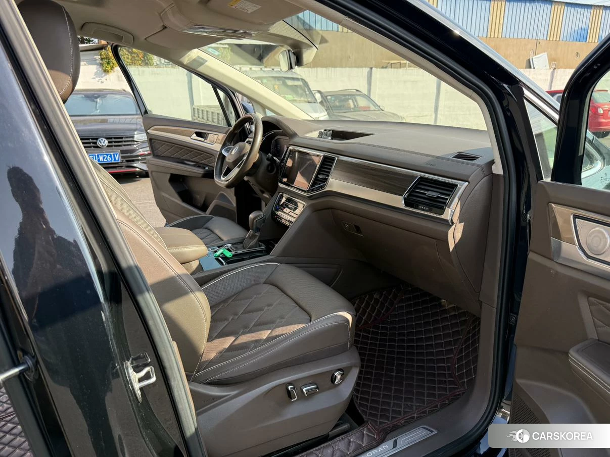 Volkswagen Weiran 2020 Черный из Китая, фото 2