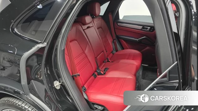 Porsche Cayenne (PO536) 2023 Черный из Кореи, фото 2