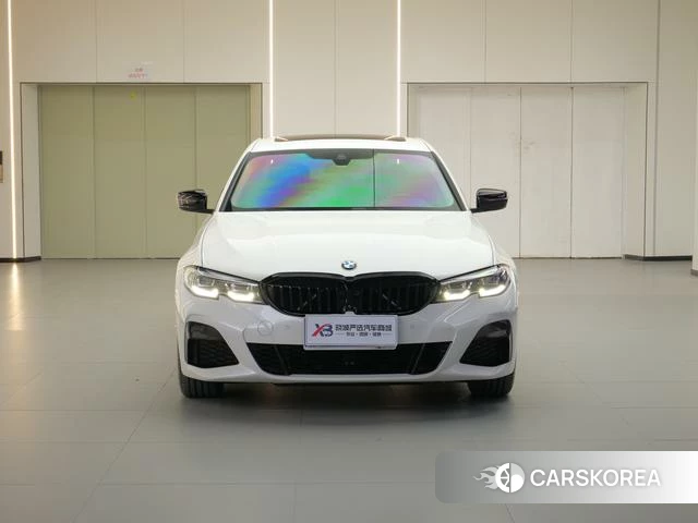 BMW 3 series 2022 Белый из Китая, фото 2