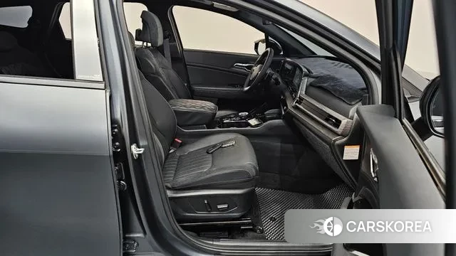 Kia Sportage 5th Generation Hybrid 2024 Серый из Кореи, фото 2