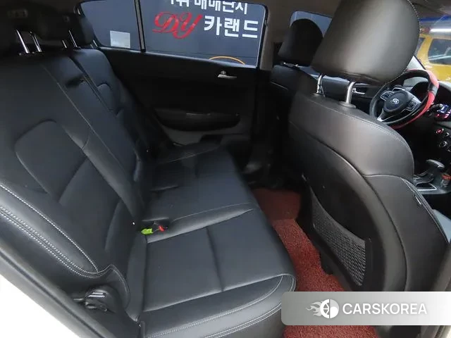 Kia Sportage 4th Generation 2018 Белый из Кореи, фото 2