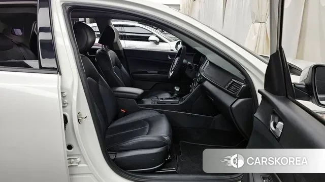 Kia K5 second generation 2018 Белый из Кореи, фото 2