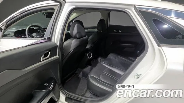 Kia K5 3rd generation 2020 Белый из Кореи, фото 2