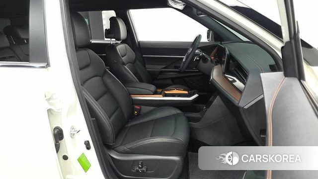 Ssangyong The New Torres 2024 Белый из Кореи, фото 2