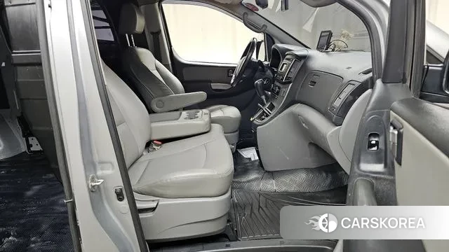 Hyundai The New Grand Starex 2019 Серый из Кореи, фото 2