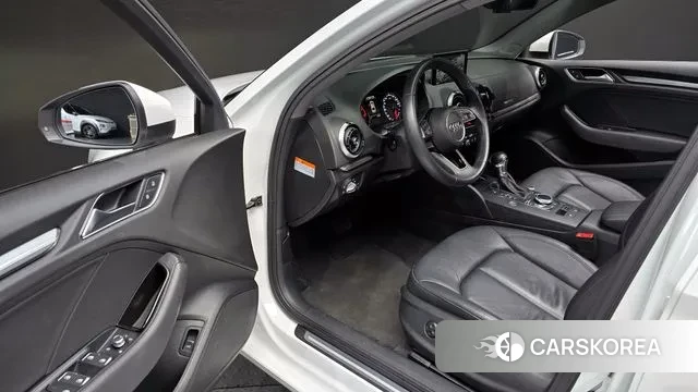 Audi New A3 2018 Белый из Кореи, фото 2
