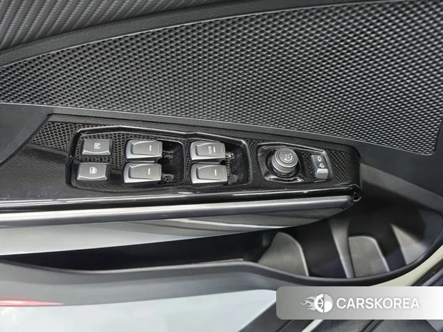 Ssangyong Berry New Tivoli 2022 Белый из Кореи, фото 2