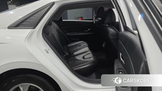 Hyundai Avante (CN7) 2022 Белый из Кореи, фото 2