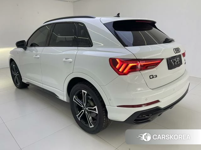 Audi Q3 2023 Белый из Китая, фото 2