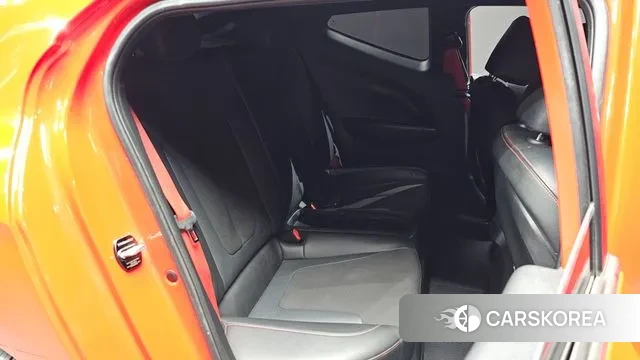 Hyundai Veloster (JS) 2018 Красный из Кореи, фото 2