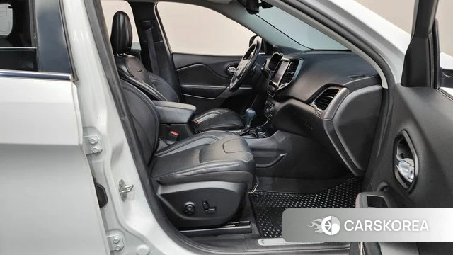 Jeep Cherokee (KL) 2021 Белый из Кореи, фото 2