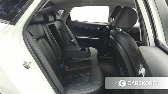 Kia The New K5 Hybrid 2nd generation 2019 Белый из Кореи, фото 2