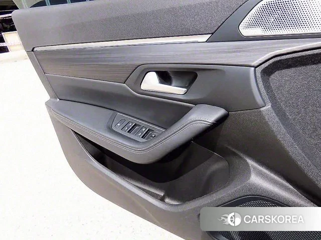 Peugeot 508 second Generation 2020 Черный из Кореи, фото 2
