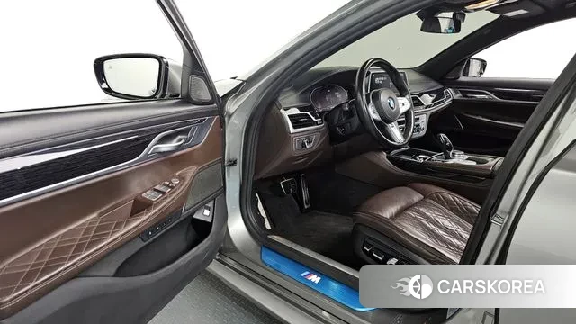 BMW 7 Series (G11) 2021 Серый из Кореи, фото 2