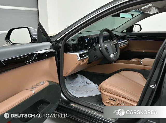 Hyundai Grandeur (GN7) 2025 Серебристо-серый из Кореи, фото 2