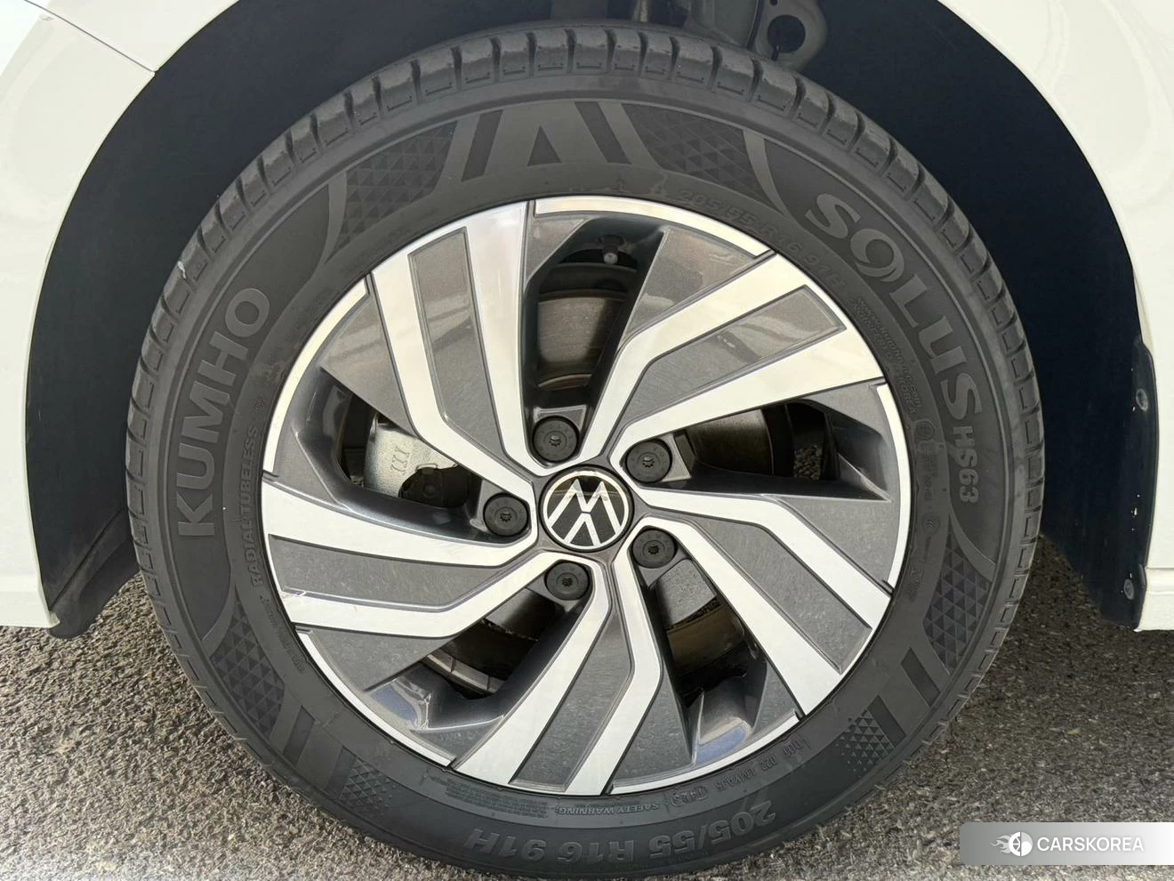 Volkswagen Bora 2022 Белый из Китая, фото 2