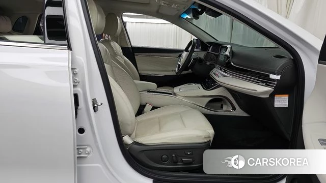 Hyundai The New Grandeur IG Hybrid 2021 Белый из Кореи, фото 2