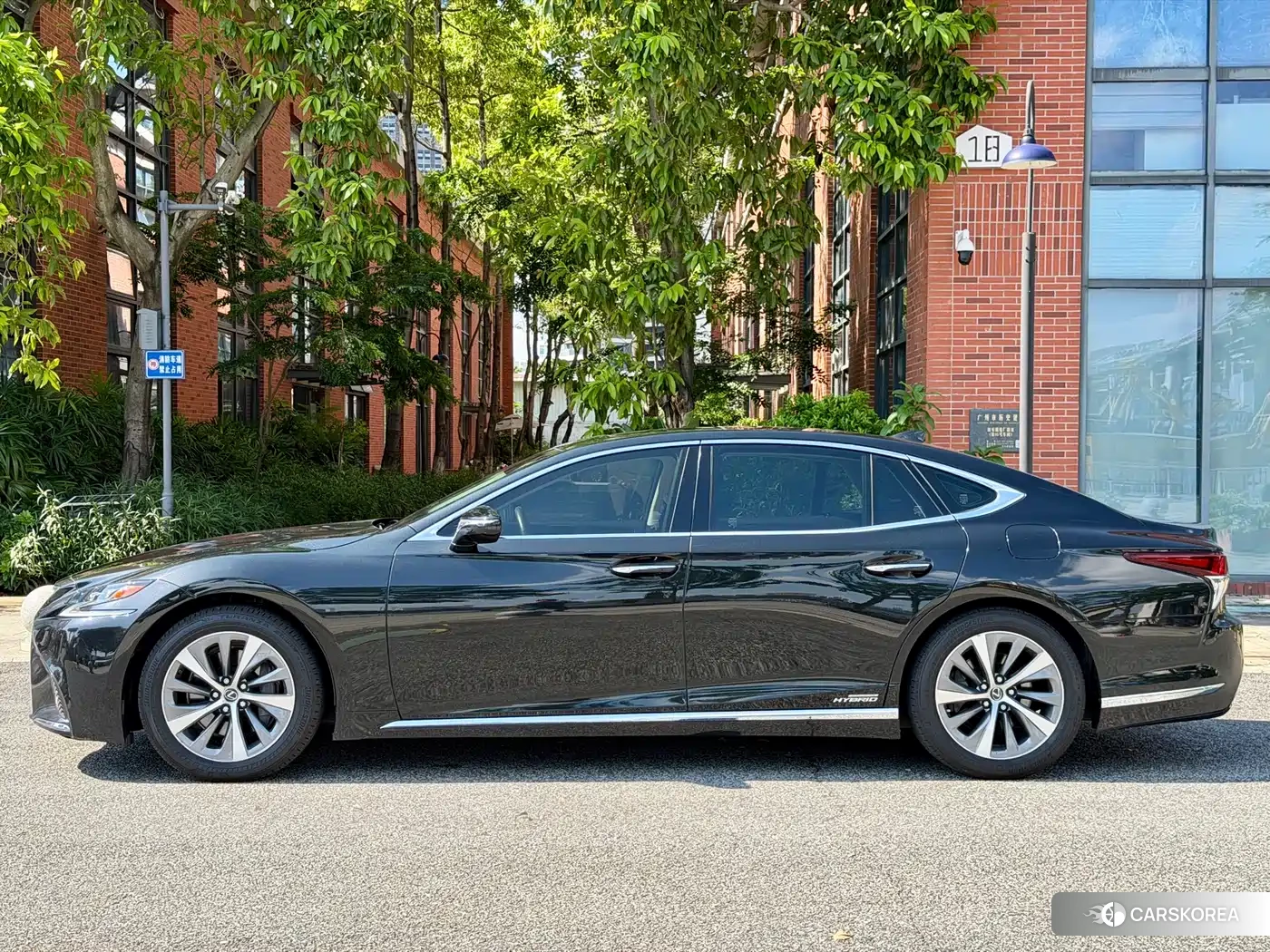 Lexus LS 2020 Черный из Китая, фото 2