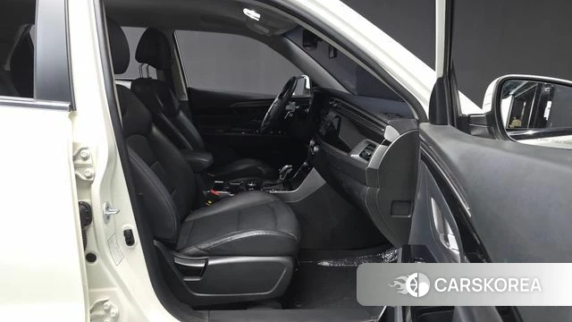 Ssangyong Beautiful Korando 2020 Белый из Кореи, фото 2