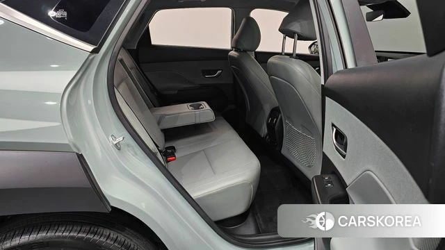 Hyundai Kona (SX2) 2023 Цвет галактики из Кореи, фото 2