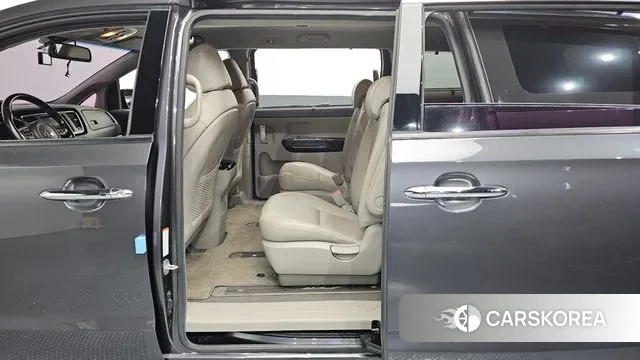 Kia All New Carnival 2018 Серый из Кореи, фото 2