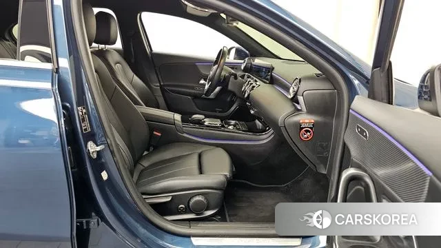 Mercedes-Benz A-Class W177 2021 Синий из Кореи, фото 2