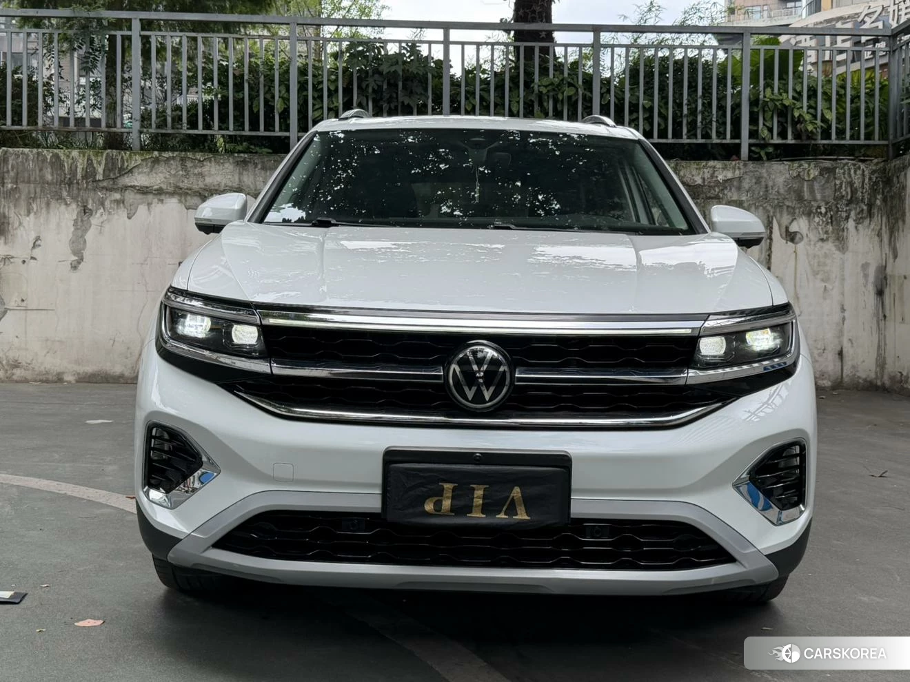 Volkswagen Lanjing 2021 Белый из Китая, фото 2