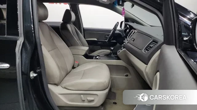 Kia All New Carnival 2018 Черный из Кореи, фото 2