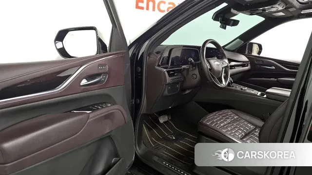 Cadillac Escalade 5th Generation 2023 Черный из Кореи, фото 2
