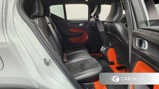 Volvo XC40 2018 Белый из Кореи, фото 2