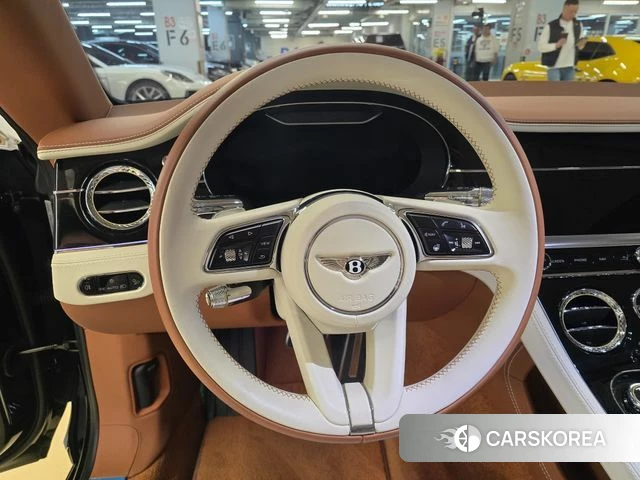 Bentley Continental GT 3rd Generation 2023 Темно-зеленый из Кореи, фото 2