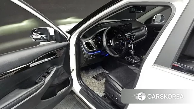 Kia Seltos 2021 Белый из Кореи, фото 2