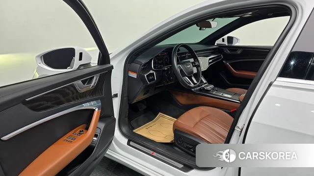 Audi A6 (C8) 2021 Белый из Кореи, фото 2